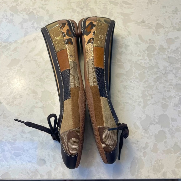 EUC - Coach - “Joan” Patchwork Ballet Flats - Brown/Tan/Gold - 6.5 - Picture 5 of 6